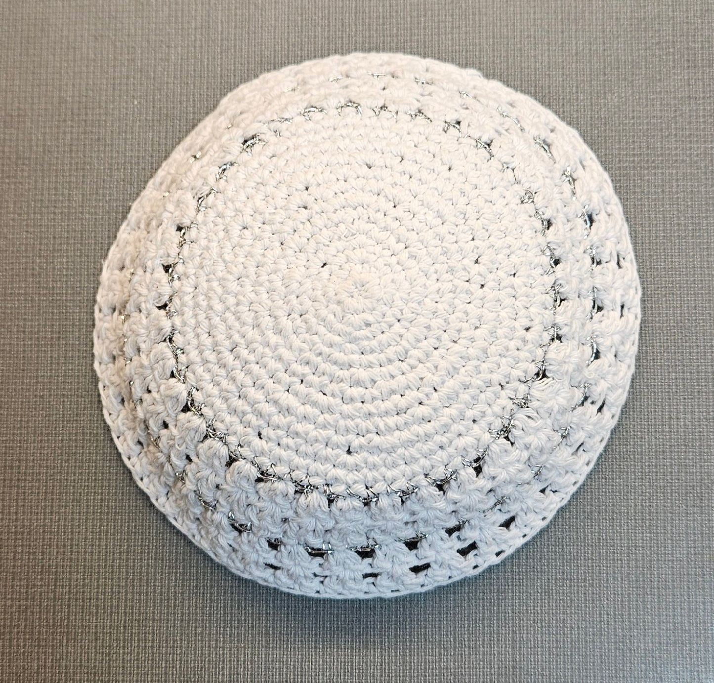 Kippah with Silver Thread