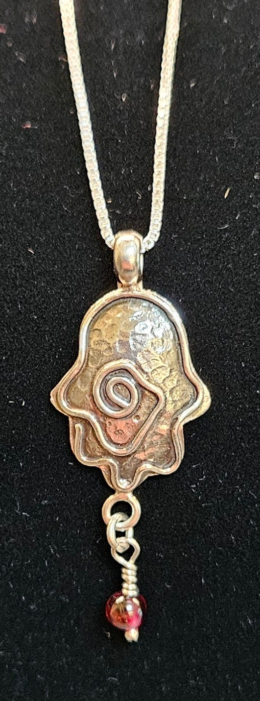 Necklace with Hamsa and Garnet
