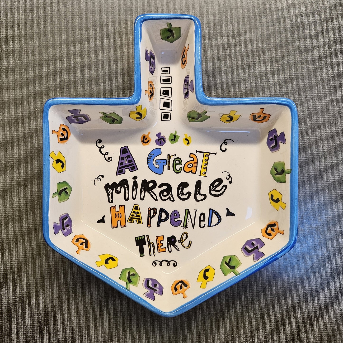 Hanukkah Dish – Dreidel Shape