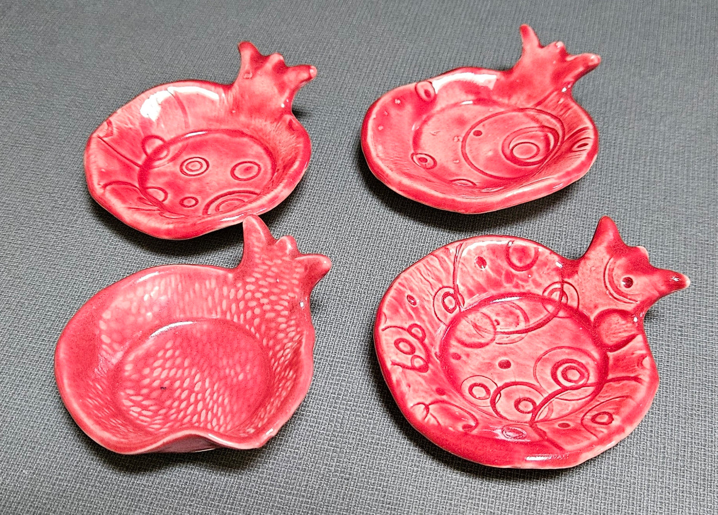 Dish in Pomegranate Shape