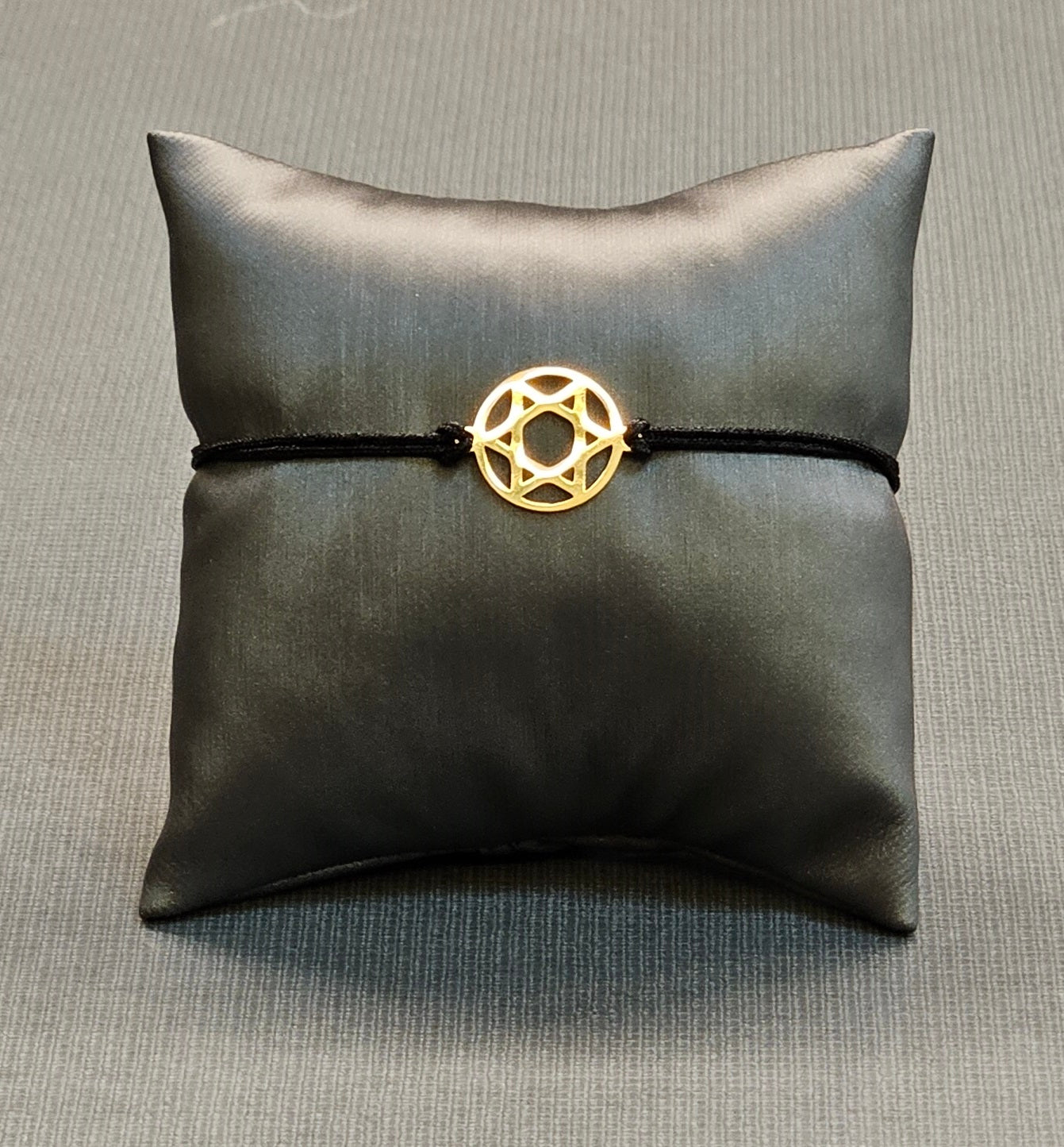 Bracelet with Medium Single Star