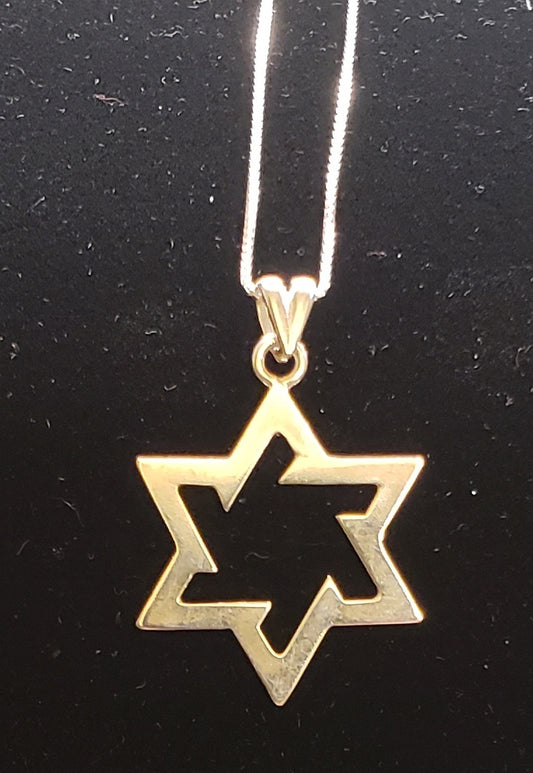 Necklace – Angle Cut Star of David