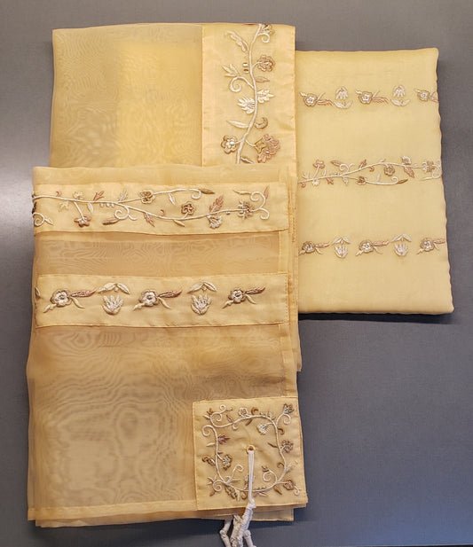 Tallit Set – Apricot Floral Design