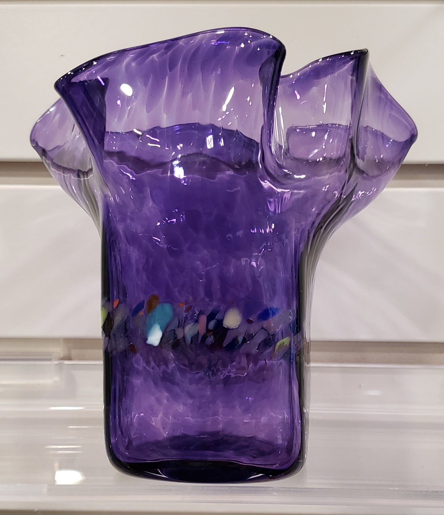 Vase – Ruffled Glass